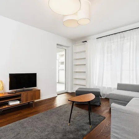 Cracow Slusarska By Renters *